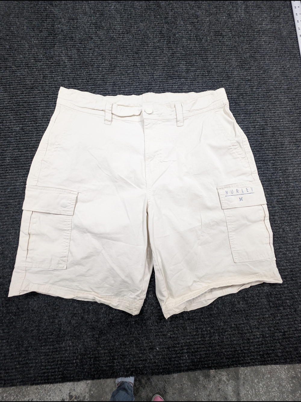 Hurley Men's Cream Drawstring Waist Shorts